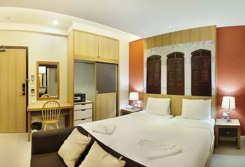 Ratana Hotel Rassada, Phuket Town  Sha Extra Plus
