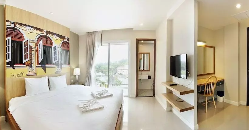 Ratana Hotel Rassada, Phuket Town  Sha Extra Plus