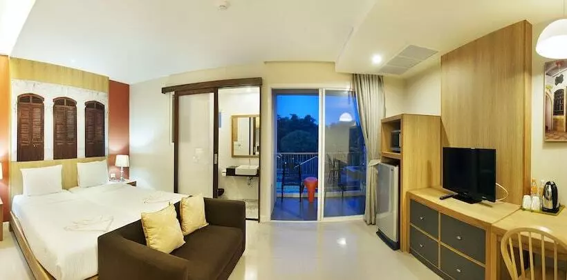 Ratana Hotel Rassada, Phuket Town  Sha Extra Plus