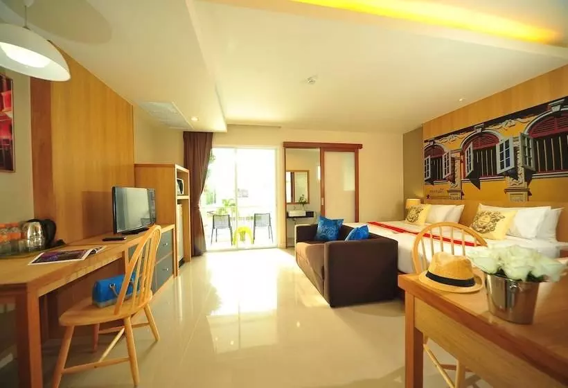 Ratana Hotel Rassada, Phuket Town  Sha Extra Plus