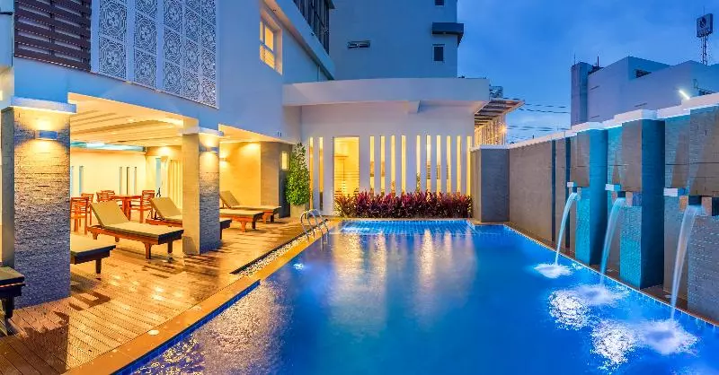 Ratana Hotel Rassada, Phuket Town  Sha Extra Plus