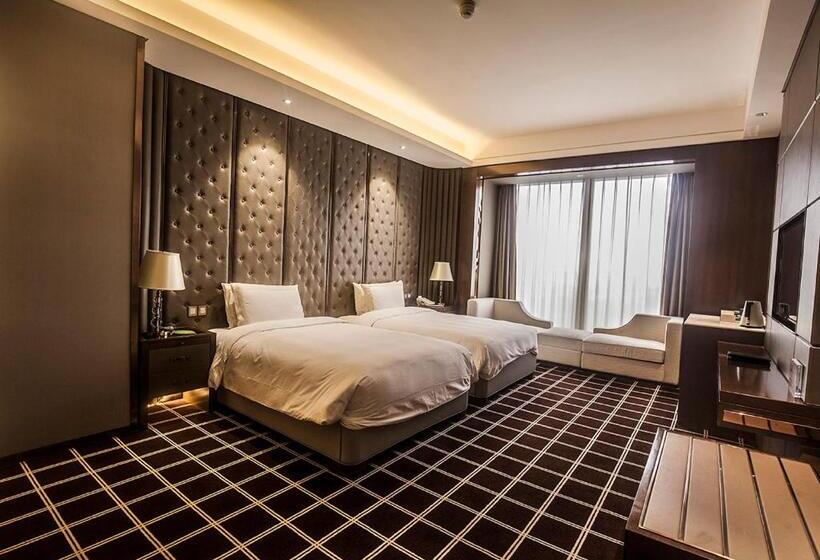 Royal Century Hotel Shanghai