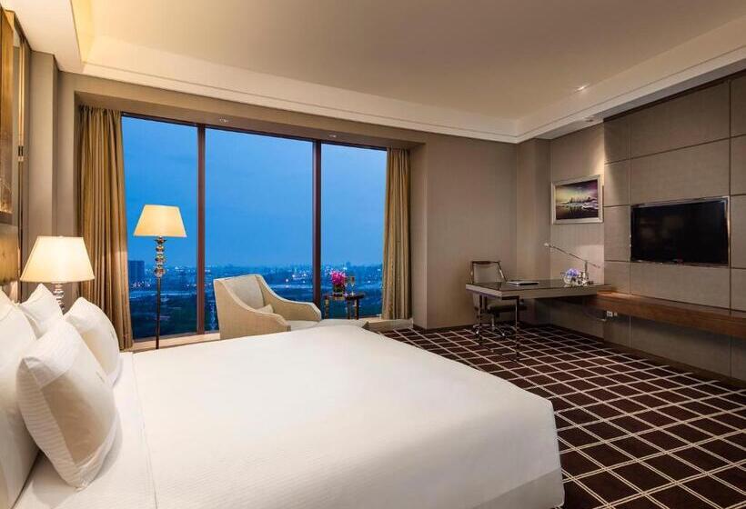 Royal Century Hotel Shanghai