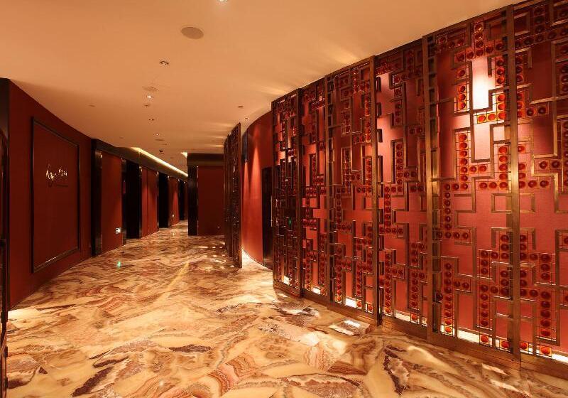 Royal Century Hotel Shanghai