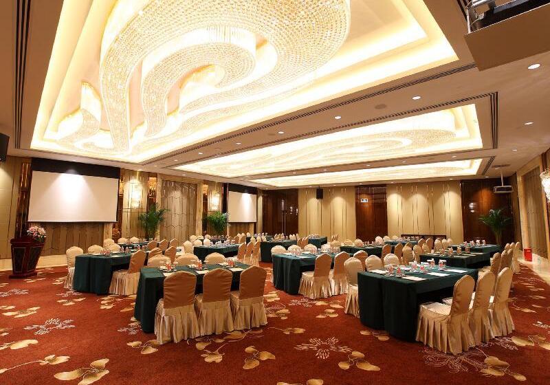 Royal Century Hotel Shanghai