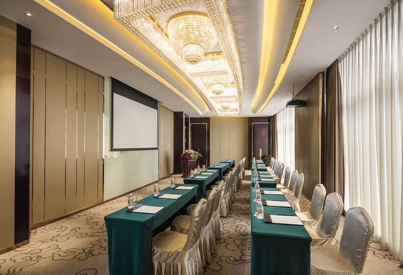 Royal Century Hotel Shanghai