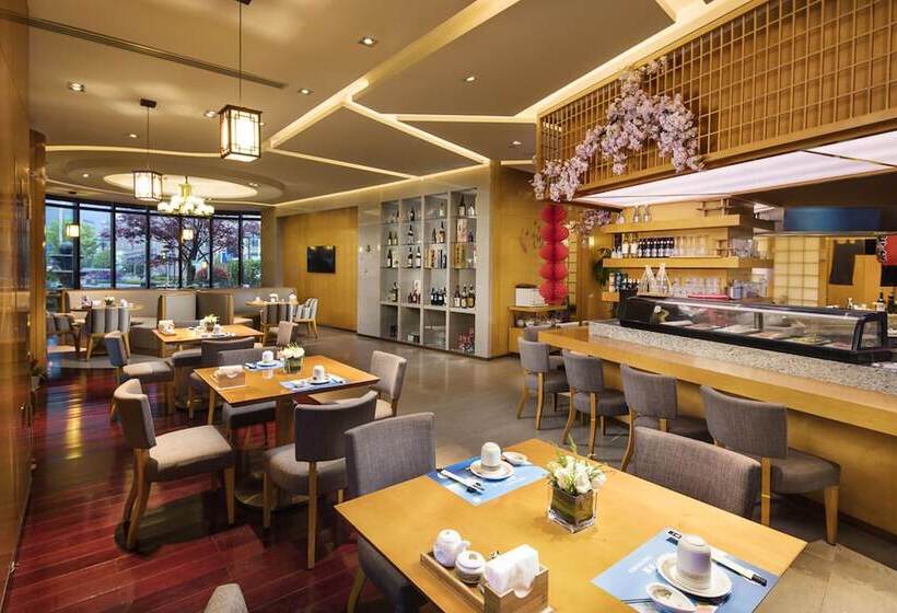 Royal Century Hotel Shanghai