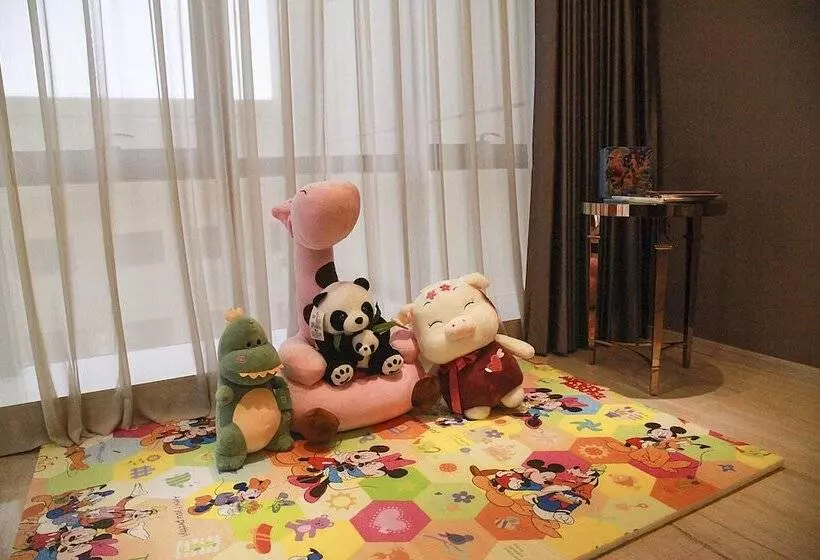 Royal Century Hotel Shanghai