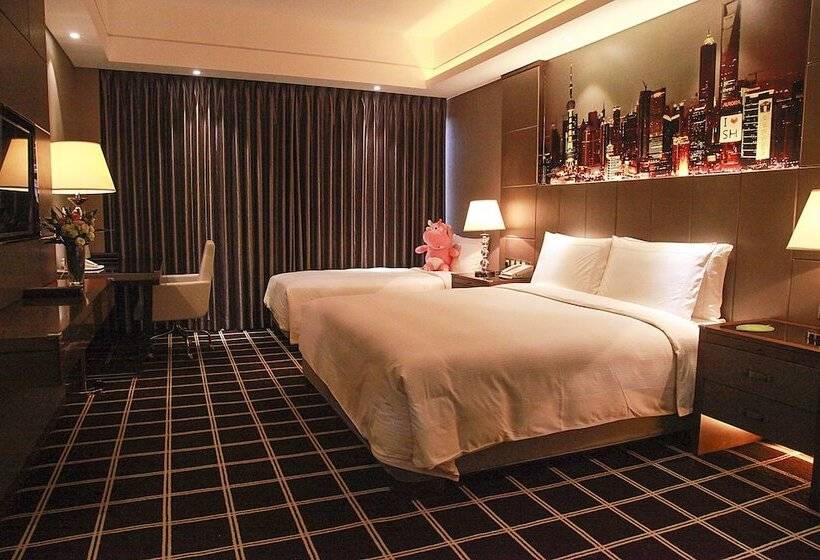 Royal Century Hotel Shanghai