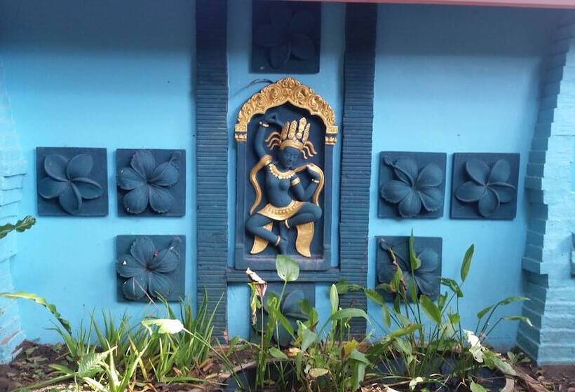 Отель Sea Breeze Resort   Sha Plus