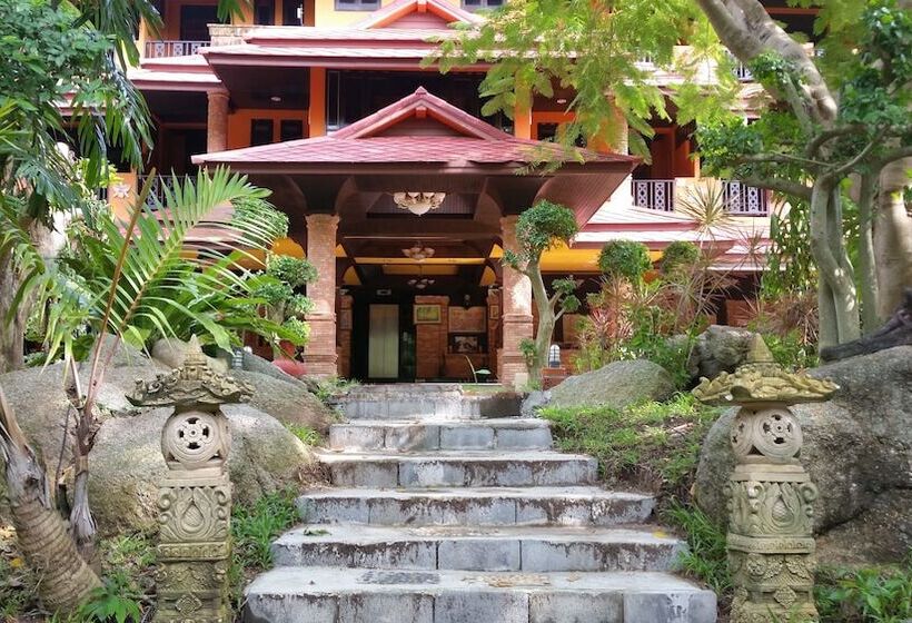 Отель Sea Breeze Resort   Sha Plus