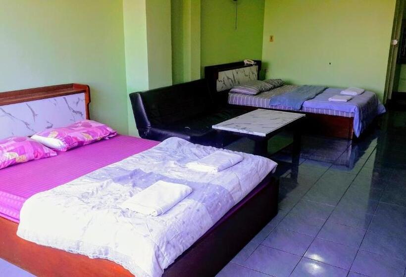 בית מלון כפרי The Encore