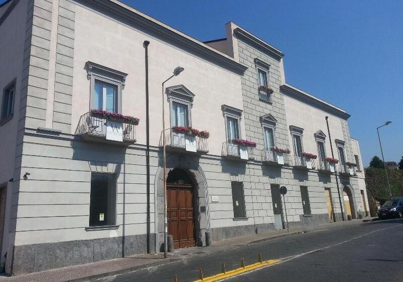Отель Villa Avellino Historic Residence
