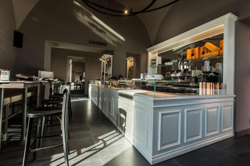 Отель Villa Avellino Historic Residence