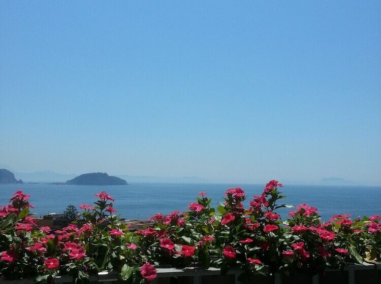 Отель Villa Avellino Historic Residence