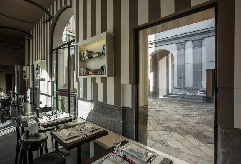 Отель Villa Avellino Historic Residence