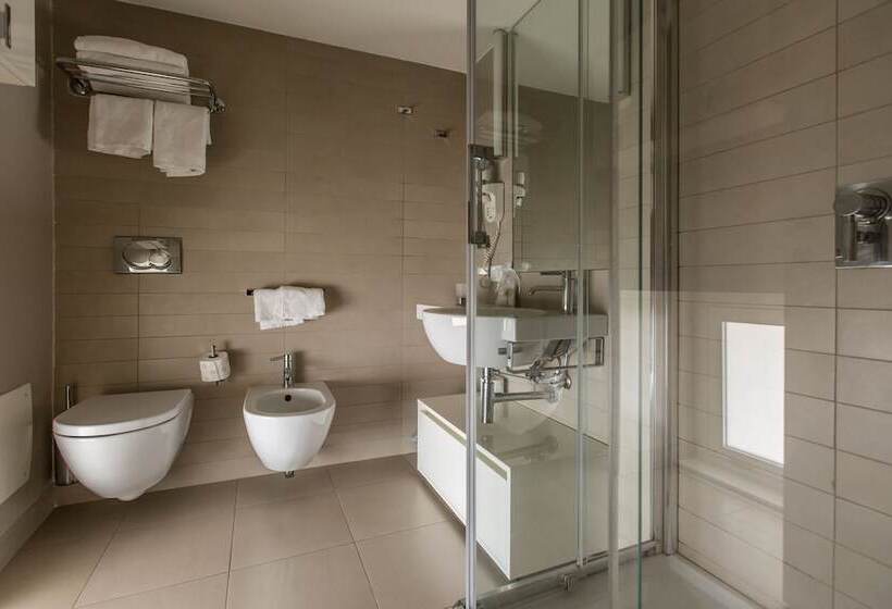 Отель Villa Avellino Historic Residence