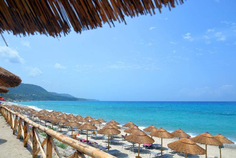 בית מלון כפרי Voi Tropea Beach Resort