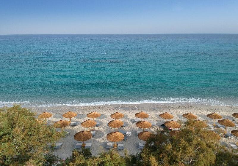 בית מלון כפרי Voi Tropea Beach Resort