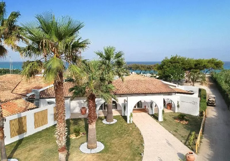 酒店 Voi Tropea Beach Resort