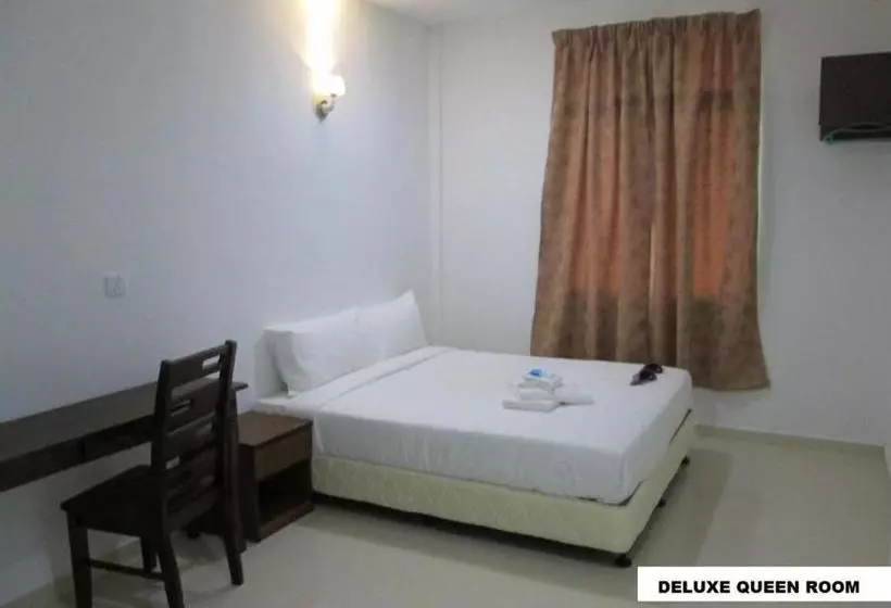 Отель Senyum Inn