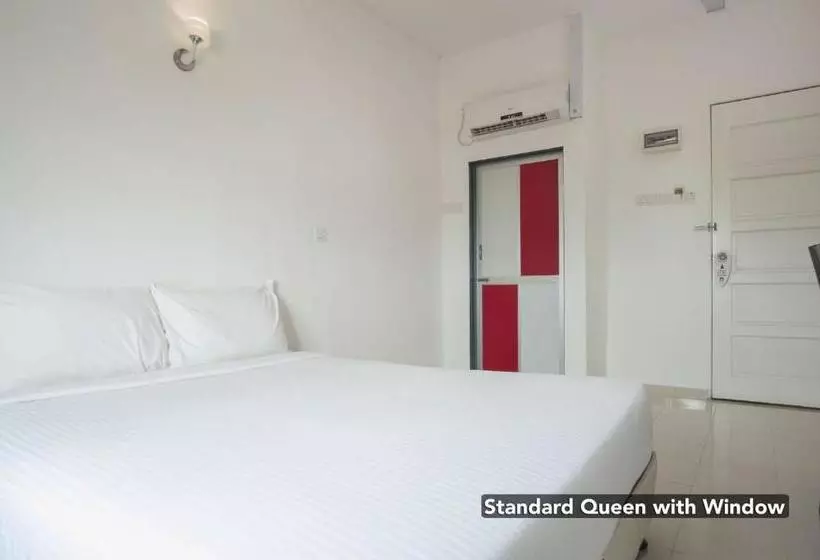 Отель Senyum Inn