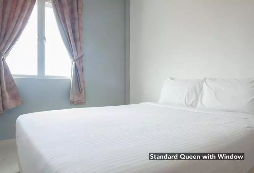 Отель Senyum Inn