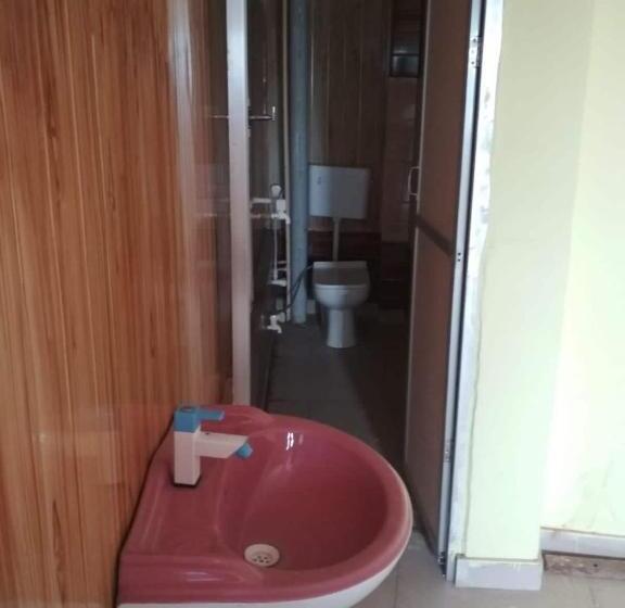 호텔 Spot On Stacy Guest House