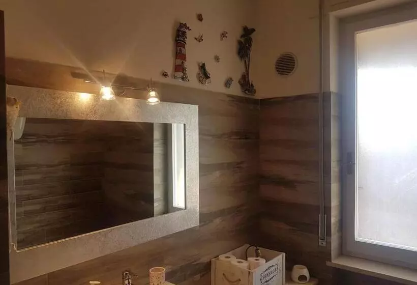 ペンション Appartamento Situato Nei Pressi Di Centro E Caserma