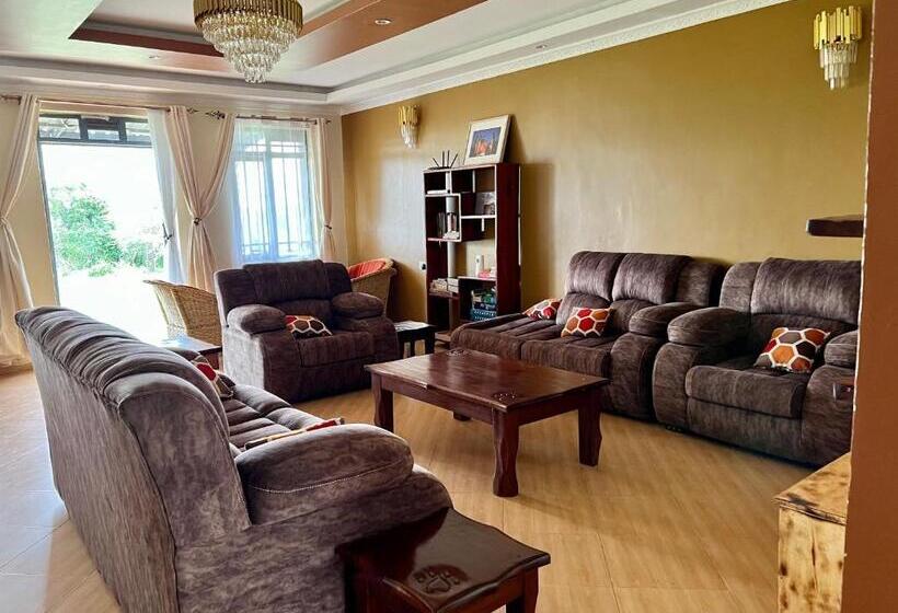 پانسیون Masai Heritage Homes