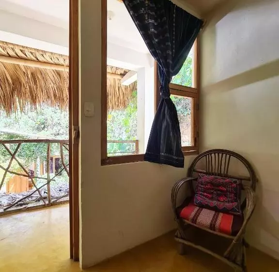 هاستل Casa Ahau