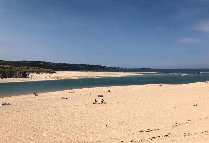 Bed and Breakfast 2 Lapwing Drive