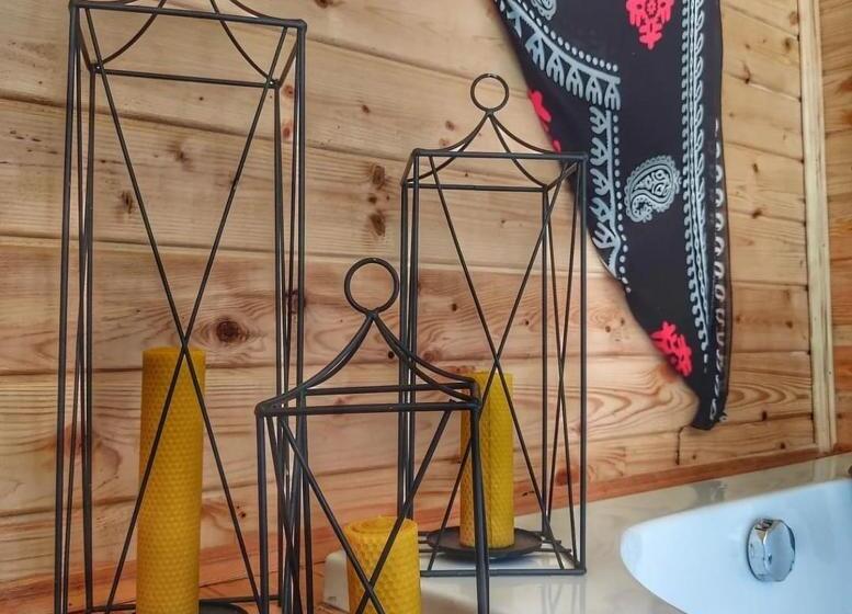 مبيت وإفطار Cancik Dağ Evleri