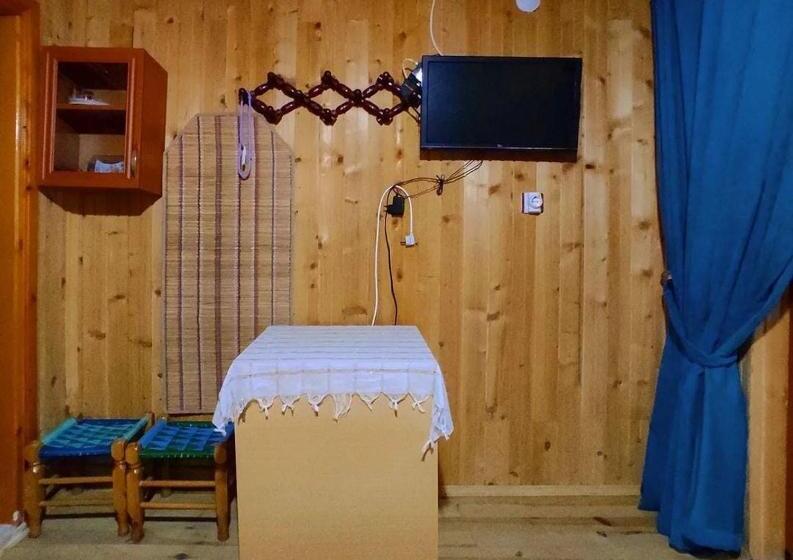 مبيت وإفطار Cancik Dağ Evleri