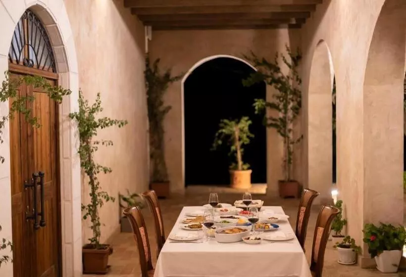 Retkeilymaja Agroturizem Gjepali