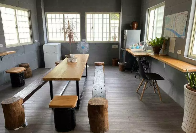 هاستل 太麻里金崙線織屋背包房line Weaving House B&b