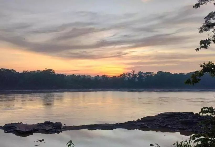 Retkeilymaja Majacho`s House