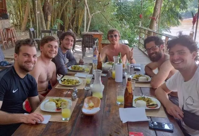 Retkeilymaja Majacho`s House