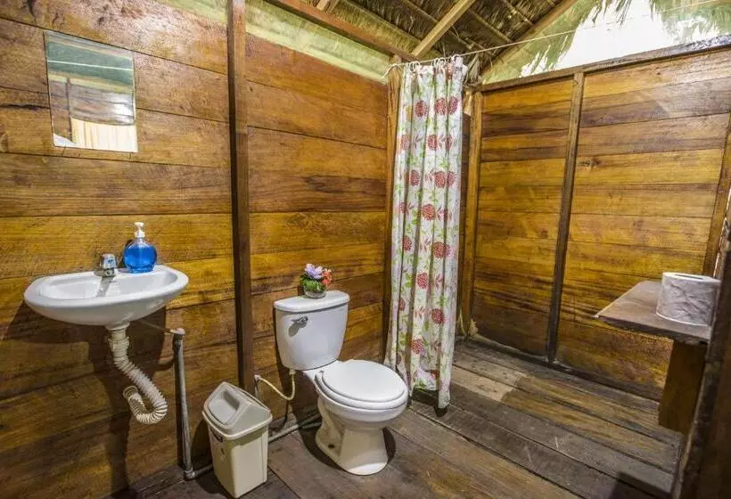 Retkeilymaja Majacho`s House