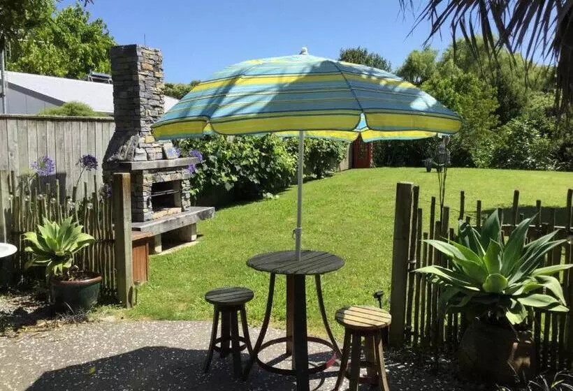 Aamiaismajoitus (B&B) Sundari Retreat