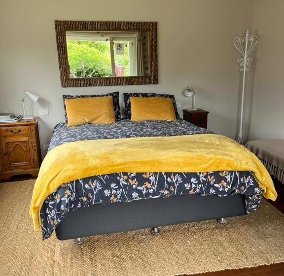 مبيت وإفطار Sundari Retreat