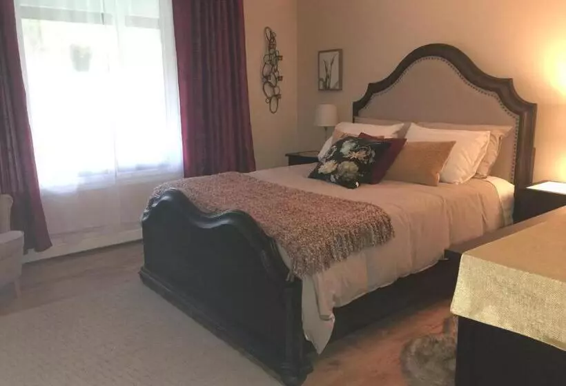 Aamiaismajoitus (B&B) Trinity Guest House