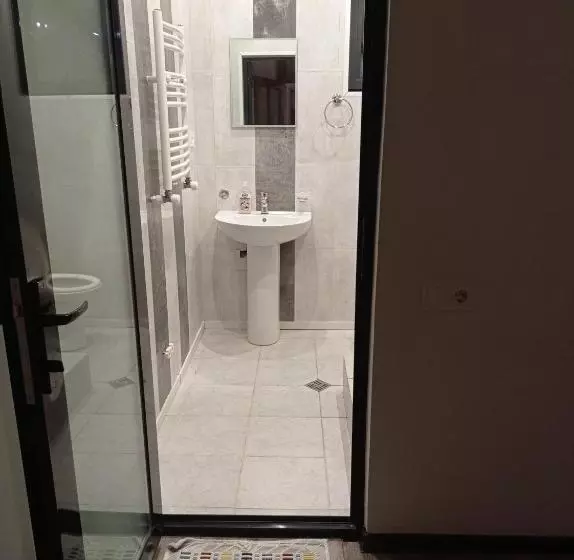 تختخواب و صبحانه Villa Portina