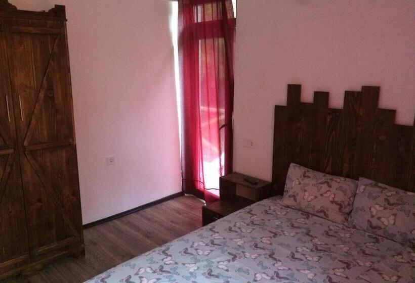 تختخواب و صبحانه Villa Portina