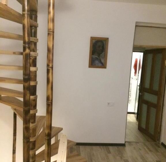 تختخواب و صبحانه Villa Portina