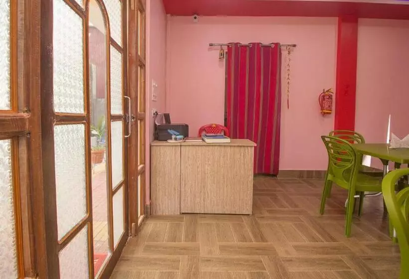 Hotelli Oyo Flagship 49649 Resort Sanghuri Bhangang