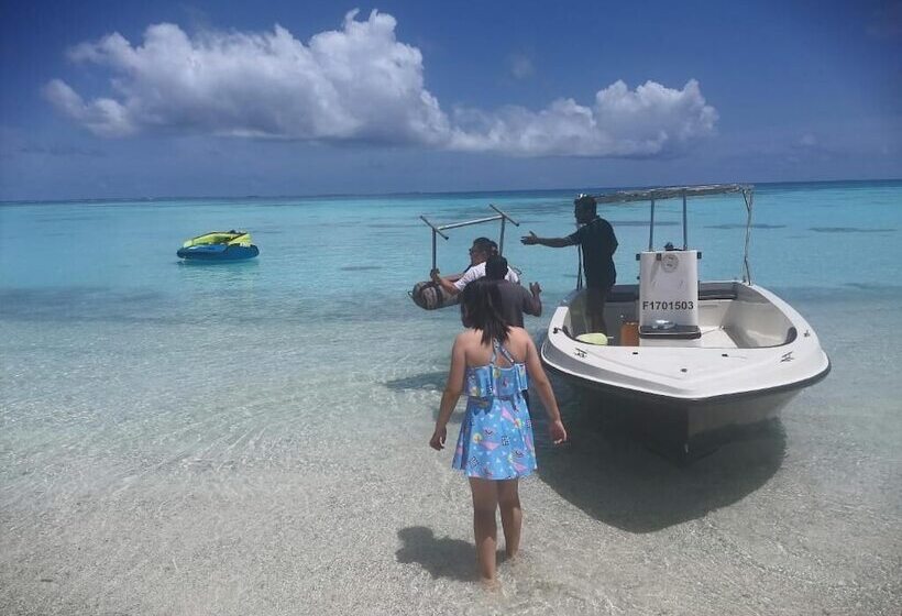 Xen Midu Hotel Addu City Maldives