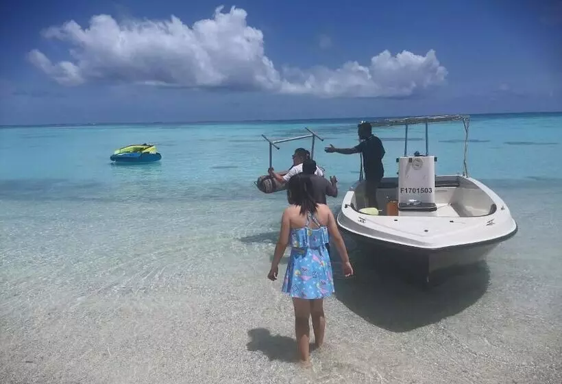 Xen Midu Hotel Addu City Maldives