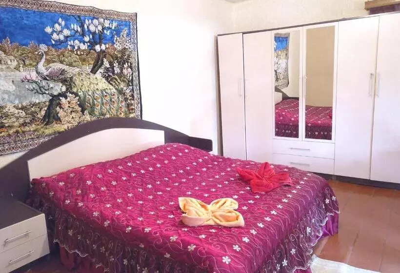 پانسیون Guest House Tengo