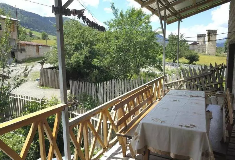 پانسیون Guest House Tengo
